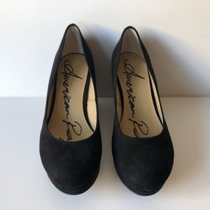American Rag Black Kenna Wedge Pump Size 8